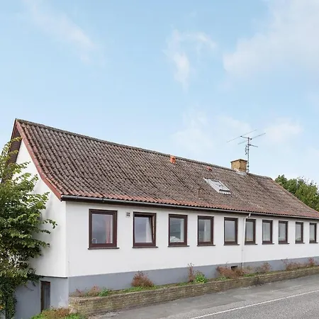 Appartement Stunning In With 3 Bedrooms And Wifi